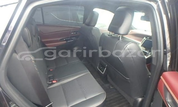 Buy Used 2020 Toyota Harrier in Alamdanga, Chuadanga Buy Used 2020 Toyota Harrier in Alamdanga, Chuadanga
