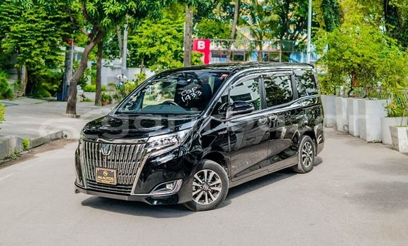 Buy Used 2020 Toyota Esquire in Dhaka, Dhaka Buy Used 2020 Toyota Esquire in Dhaka, Dhaka