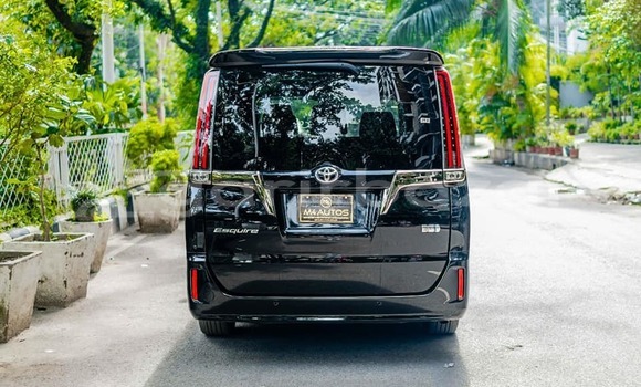 Buy Used 2020 Toyota Esquire in Dhaka, Dhaka Buy Used 2020 Toyota Esquire in Dhaka, Dhaka