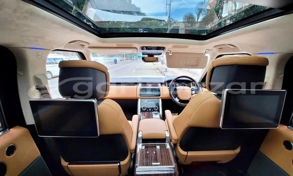 Buy Used 2020 Range Rover evoque in Dhaka, Dhaka Buy Used 2020 Range Rover evoque in Dhaka, Dhaka