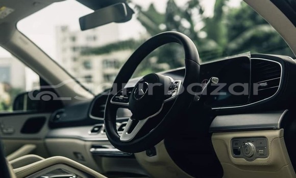 Buy Used 2020 Mercedes-Benz GLE in Dhaka, Dhaka Buy Used 2020 Mercedes-Benz GLE in Dhaka, Dhaka