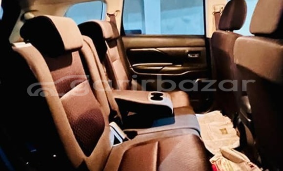 Buy Used 2021 Mitsubishi outlandar in Dhaka, Dhaka Buy Used 2021 Mitsubishi outlandar in Dhaka, Dhaka