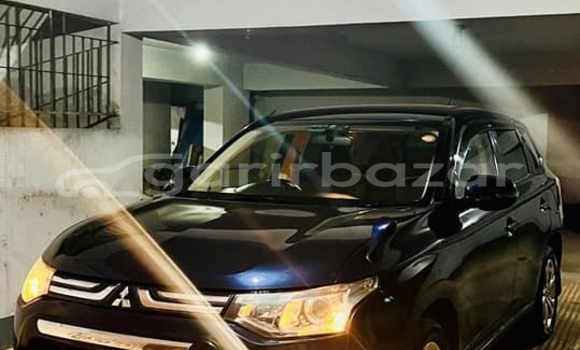 Buy Used 2021 Mitsubishi outlandar in Dhaka, Dhaka Buy Used 2021 Mitsubishi outlandar in Dhaka, Dhaka