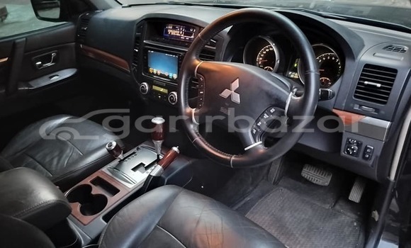 Buy Used 2006 Mitsubishi pajero v93 gls in Dhaka, Dhaka Buy Used 2006 Mitsubishi pajero v93 gls in Dhaka, Dhaka