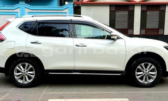 Buy Used 2015 Nissan X–Trail in Dhaka, Dhaka Buy Used 2015 Nissan X–Trail in Dhaka, Dhaka
