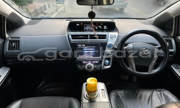 Buy Used 2015 Toyota Prius c in Dhaka, Dhaka Buy Used 2015 Toyota Prius c in Dhaka, Dhaka