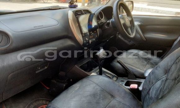 Buy Used 2004 Toyota RAV4 in Dhaka, Dhaka Buy Used 2004 Toyota RAV4 in Dhaka, Dhaka