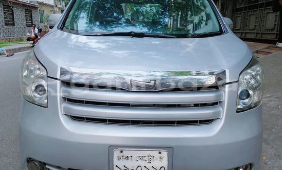Buy Used 2010 Toyota noah si in Dhaka, Dhaka Buy Used 2010 Toyota noah si in Dhaka, Dhaka