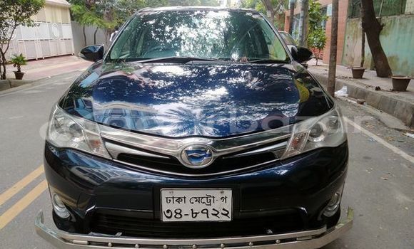 Buy Used 2013 Toyota Axio fielder in Dhaka, Dhaka Buy Used 2013 Toyota Axio fielder in Dhaka, Dhaka