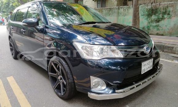Buy Used 2013 Toyota Axio fielder in Dhaka, Dhaka Buy Used 2013 Toyota Axio fielder in Dhaka, Dhaka