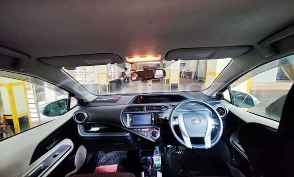 Buy Used 2013 Toyota Aqua in Dhaka, Dhaka Buy Used 2013 Toyota Aqua in Dhaka, Dhaka