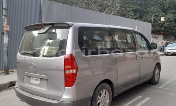 Buy Used 2011 Hyundai H1 in Dhaka, Dhaka Buy Used 2011 Hyundai H1 in Dhaka, Dhaka