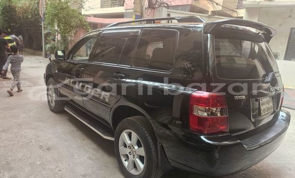 Buy Used 2005 Toyota Kluger in Dhaka, Dhaka Buy Used 2005 Toyota Kluger in Dhaka, Dhaka