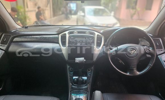 Buy Used 2005 Toyota Kluger in Dhaka, Dhaka Buy Used 2005 Toyota Kluger in Dhaka, Dhaka