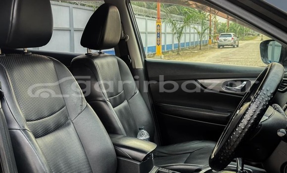 Buy Used 2015 Nissan X-Trail in Dhaka, Dhaka Buy Used 2015 Nissan X-Trail in Dhaka, Dhaka