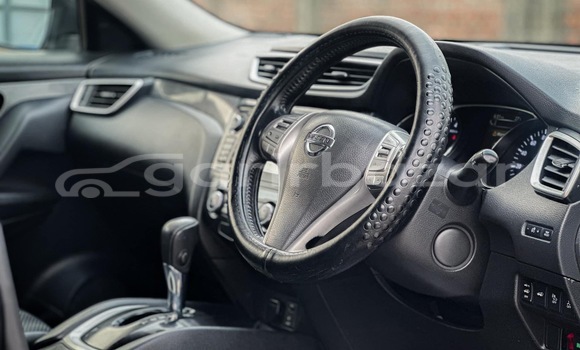 Buy Used 2015 Nissan X-Trail in Dhaka, Dhaka Buy Used 2015 Nissan X-Trail in Dhaka, Dhaka