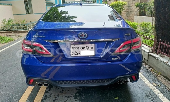 Buy Used 2018 Toyota Crown RS Advance in Dhaka, Dhaka Buy Used 2018 Toyota Crown RS Advance in Dhaka, Dhaka
