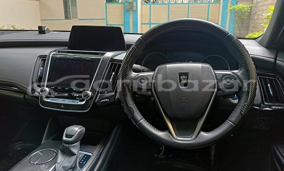 Buy Used 2018 Toyota Crown RS Advance in Dhaka, Dhaka Buy Used 2018 Toyota Crown RS Advance in Dhaka, Dhaka