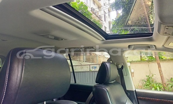 Buy Used 2014 Toyota Land Cruiser in Dhaka, Dhaka Buy Used 2014 Toyota Land Cruiser in Dhaka, Dhaka