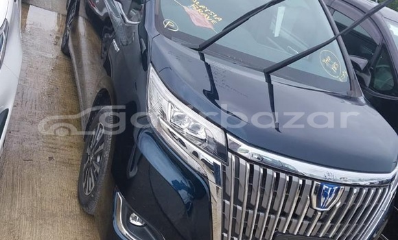 Buy Used 2017 Toyota Esquire gi premium in Dhaka, Dhaka Buy Used 2017 Toyota Esquire gi premium in Dhaka, Dhaka