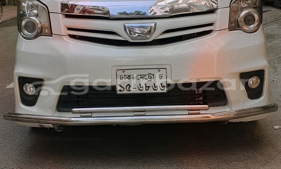 Buy Used 2010 Toyota Noah in Dhaka, Dhaka Buy Used 2010 Toyota Noah in Dhaka, Dhaka