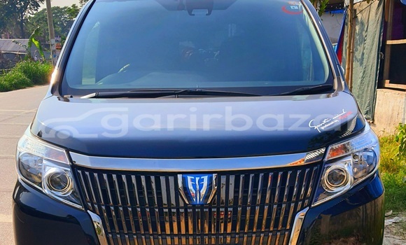 Buy Used 2017 Toyota Esquire gi premium in Dhaka, Dhaka Buy Used 2017 Toyota Esquire gi premium in Dhaka, Dhaka