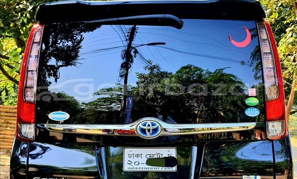 Buy Used 2017 Toyota Esquire gi premium in Dhaka, Dhaka Buy Used 2017 Toyota Esquire gi premium in Dhaka, Dhaka