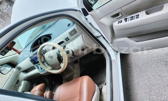 Buy Used 2008 Toyota raum g in Dhaka, Dhaka Buy Used 2008 Toyota raum g in Dhaka, Dhaka