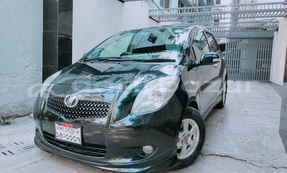 Buy Used 2010 Toyota Vitz in Dhaka, Dhaka Buy Used 2010 Toyota Vitz in Dhaka, Dhaka