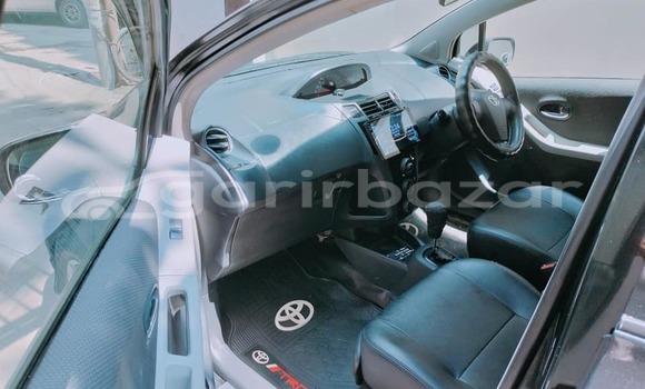 Buy Used 2010 Toyota Vitz in Dhaka, Dhaka Buy Used 2010 Toyota Vitz in Dhaka, Dhaka