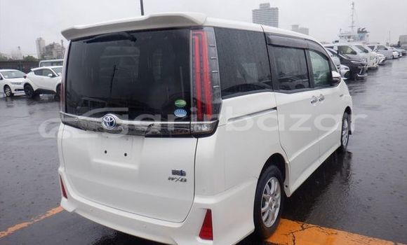 Buy Used 2019 Toyota noah si in Dhaka, Dhaka Buy Used 2019 Toyota noah si in Dhaka, Dhaka