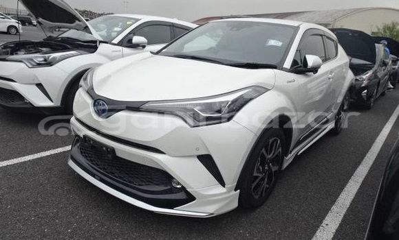 কেনা ব্যবহৃত Toyota chr g-led package Pearl গাড়ী মধ্যে ঢাকা মধ্যে Dhaka কেনা ব্যবহৃত Toyota chr g-led package Pearl গাড়ী মধ্যে ঢাকা মধ্যে Dhaka