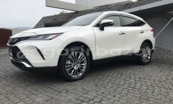 Buy Used 2021 Toyota harrier z leather package in Dhaka, Dhaka Buy Used 2021 Toyota harrier z leather package in Dhaka, Dhaka