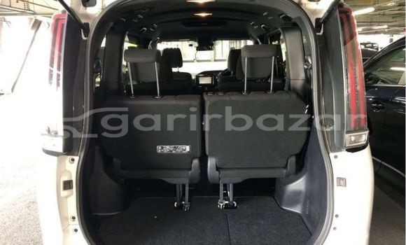 Buy Used Toyota esquire gi in Dhaka, Dhaka Buy Used Toyota esquire gi in Dhaka, Dhaka