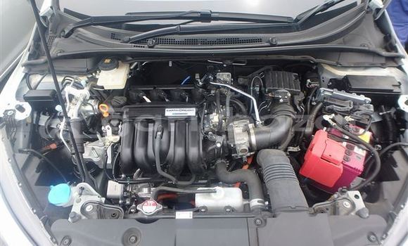 Buy Import 2019 Honda Grace in Dhaka, Dhaka Buy Import 2019 Honda Grace in Dhaka, Dhaka