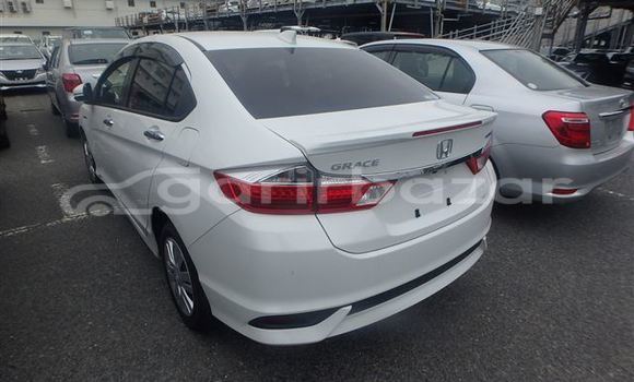 Buy Import 2019 Honda Grace in Dhaka, Dhaka Buy Import 2019 Honda Grace in Dhaka, Dhaka