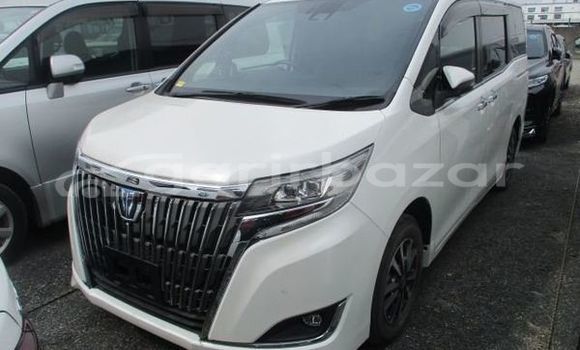 কেনা ব্যবহৃত Toyota esquire gi Pearl গাড়ী মধ্যে ঢাকা মধ্যে Dhaka কেনা ব্যবহৃত Toyota esquire gi Pearl গাড়ী মধ্যে ঢাকা মধ্যে Dhaka