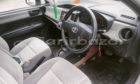 Buy Used 2013 Toyota axio in Dhaka, Dhaka Buy Used 2013 Toyota axio in Dhaka, Dhaka