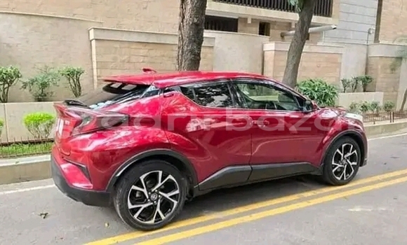 Buy Used Toyota C-HR in Bogra, Rajshahi Buy Used Toyota C-HR in Bogra, Rajshahi