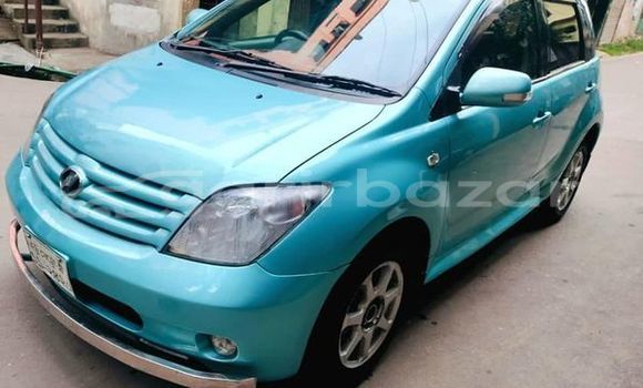 Buy Used 2006 Toyota IST in Bagerhat, Khulna Buy Used 2006 Toyota IST in Bagerhat, Khulna