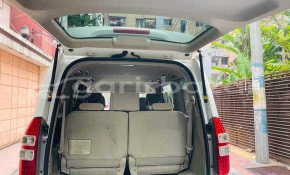 Buy Used 2021 Toyota Noah in Dhaka, Dhaka Buy Used 2021 Toyota Noah in Dhaka, Dhaka