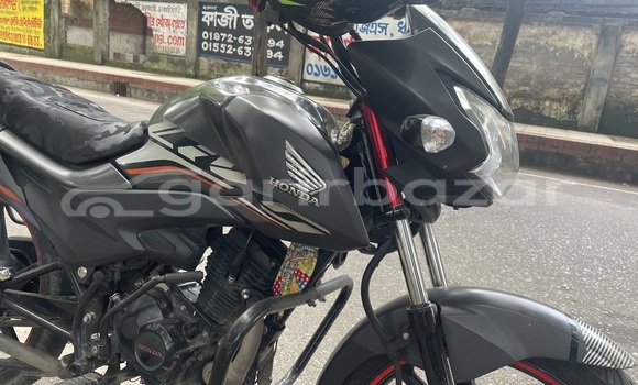Buy Used 2021 Honda ACE CB 125 in Dhaka, Dhaka Buy Used 2021 Honda ACE CB 125 in Dhaka, Dhaka