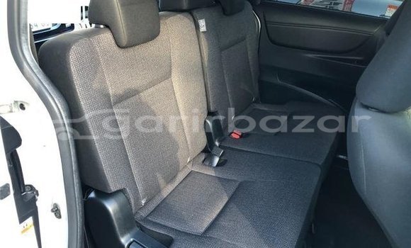 Buy Used 2021 Toyota sienta in Dhaka, Dhaka Buy Used 2021 Toyota sienta in Dhaka, Dhaka