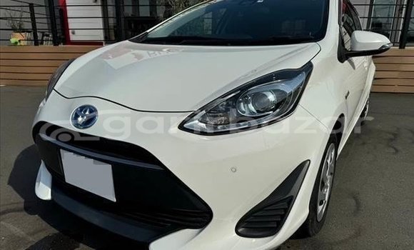 Buy Used 2021 Toyota Aqua in Dhaka, Dhaka Buy Used 2021 Toyota Aqua in Dhaka, Dhaka