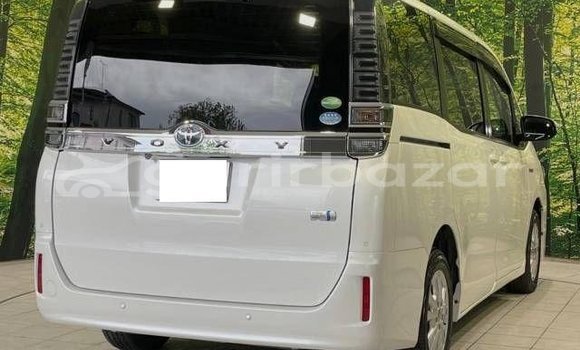 Buy Used 2020 Toyota Voxy in Dhaka, Dhaka Buy Used 2020 Toyota Voxy in Dhaka, Dhaka