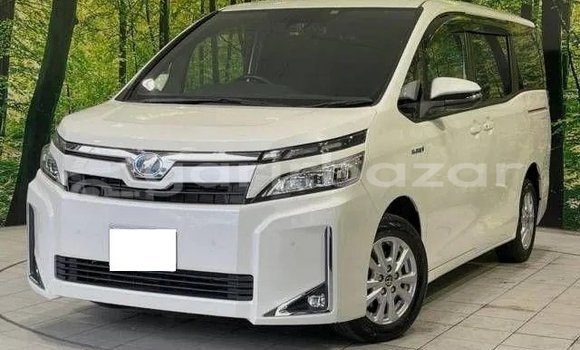 Buy Used 2020 Toyota Voxy in Dhaka, Dhaka Buy Used 2020 Toyota Voxy in Dhaka, Dhaka