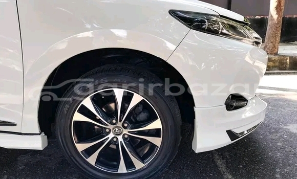 কেনা ব্যবহৃত Toyota Harrier White গাড়ী মধ্যে ঢাকা মধ্যে Dhaka কেনা ব্যবহৃত Toyota Harrier White গাড়ী মধ্যে ঢাকা মধ্যে Dhaka