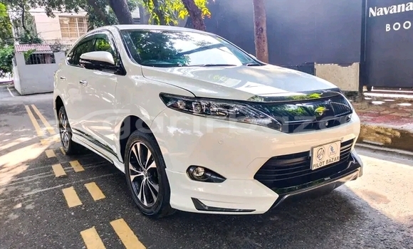 কেনা ব্যবহৃত Toyota Harrier White গাড়ী মধ্যে ঢাকা মধ্যে Dhaka কেনা ব্যবহৃত Toyota Harrier White গাড়ী মধ্যে ঢাকা মধ্যে Dhaka