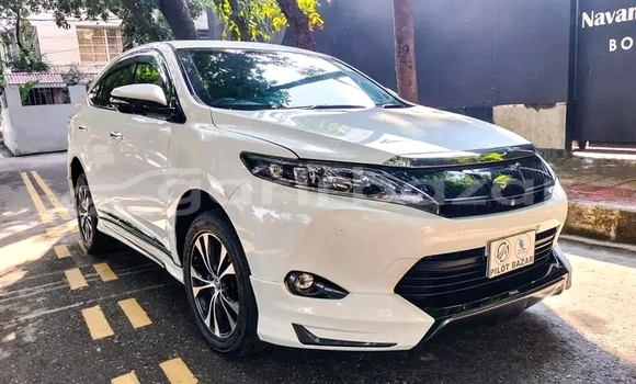 কেনা ব্যবহৃত Toyota Harrier White গাড়ী মধ্যে ঢাকা মধ্যে Dhaka কেনা ব্যবহৃত Toyota Harrier White গাড়ী মধ্যে ঢাকা মধ্যে Dhaka