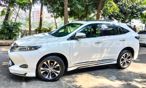 কেনা ব্যবহৃত Toyota Harrier White গাড়ী মধ্যে ঢাকা মধ্যে Dhaka কেনা ব্যবহৃত Toyota Harrier White গাড়ী মধ্যে ঢাকা মধ্যে Dhaka